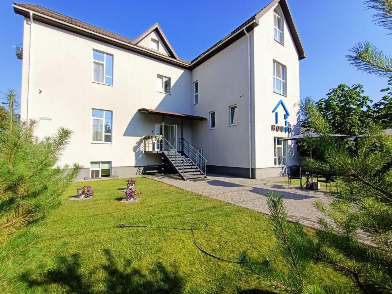Apartments Bis House Dnipro Esterno foto